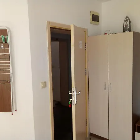 Jasmin Studio